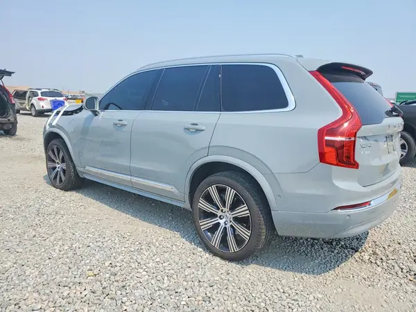 YV4H60PE3S1303836 2025 VOLVO XC90 - Image 2