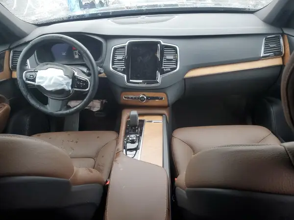 YV4H60PE3S1330633 2025 VOLVO XC90 - Image 8