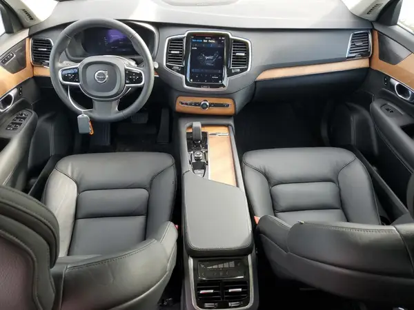 YV4H60PE6S1330836 2025 VOLVO XC90 - Image 8
