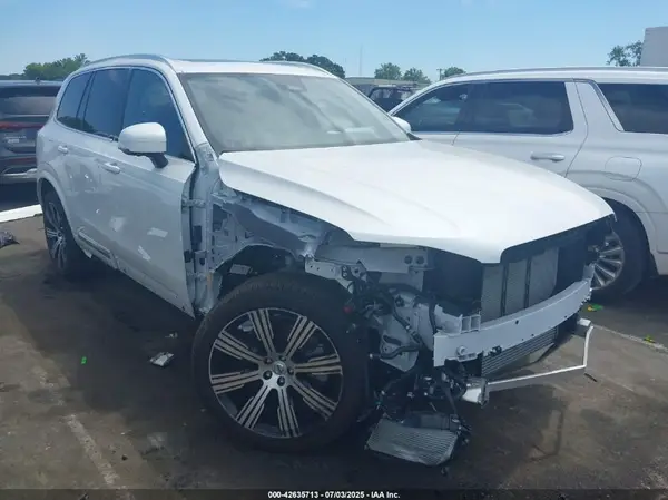 YV4H60PE6S1333025 2025 VOLVO XC90 - Image 1