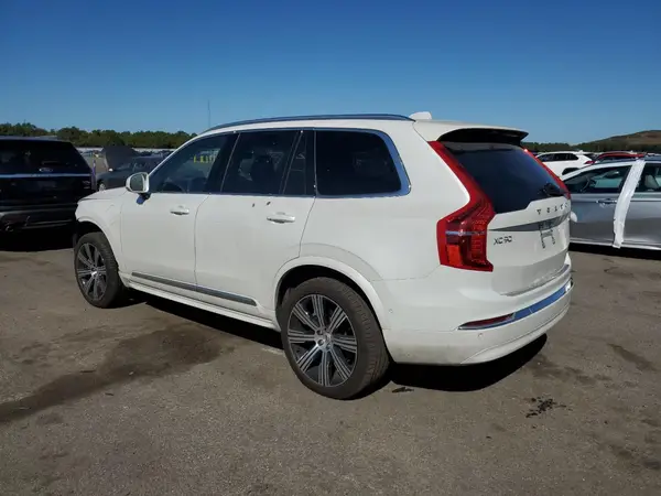 YV4H60PE6S1333204 2025 VOLVO XC90 - Image 2