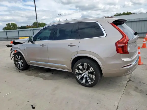 YV4H60PEXS1302327 2025 VOLVO XC90 - Image 2