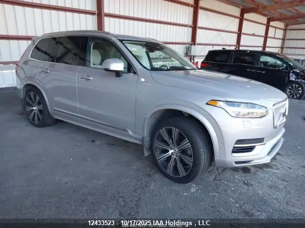 YV4H60PF0S1322322 2025 VOLVO XC90 - Image 1
