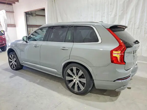 YV4H60PF6S1317190 2025 VOLVO XC90 - Image 2