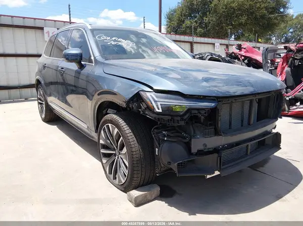 YV4H60PG2S1392509 2025 VOLVO XC90 - Image 1