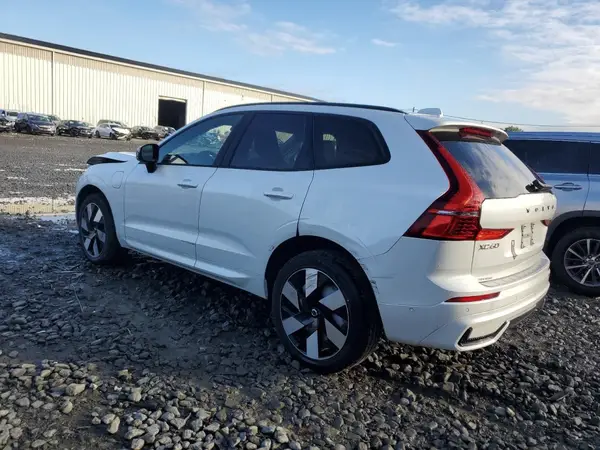 YV4H60RC1S1018998 2025 VOLVO XC60 - Image 2