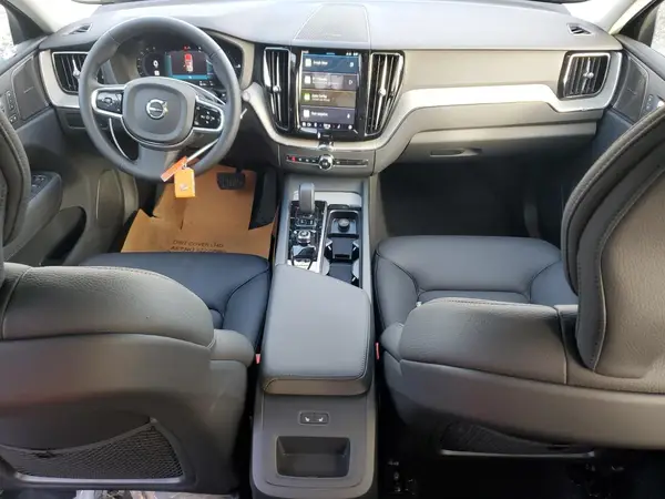 YV4H60RC1S1018998 2025 VOLVO XC60 - Image 8