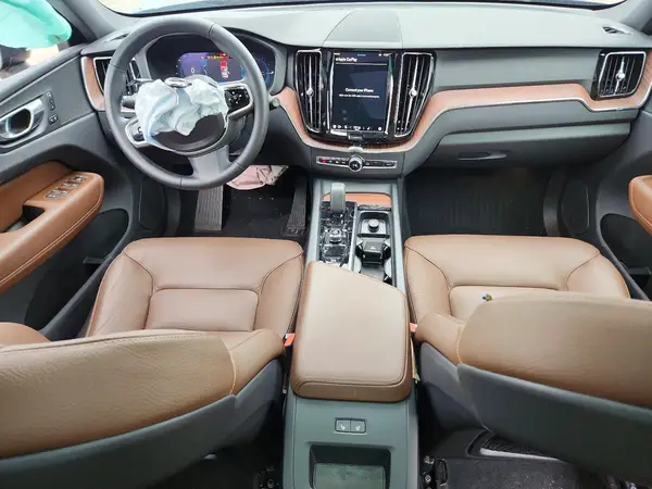 YV4H60RC4S1008191 2025 VOLVO XC60 - Image 8
