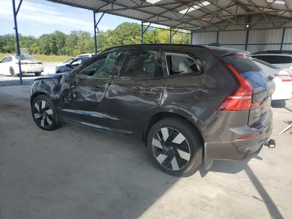 YV4H60RC9S1189661 2025 VOLVO XC60 - Image 2