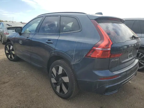 YV4H60RC9S1208936 2025 VOLVO XC60 - Image 2