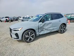 YV4H60RM0S1054321 2025 VOLVO XC60