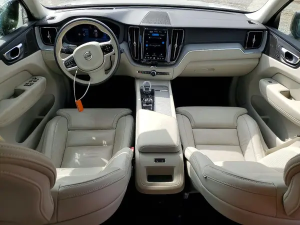 YV4H60RM0S1054321 2025 VOLVO XC60 - Image 8