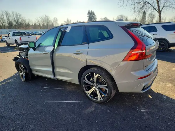 YV4H60RM1S1017066 2025 VOLVO XC60 - Image 2