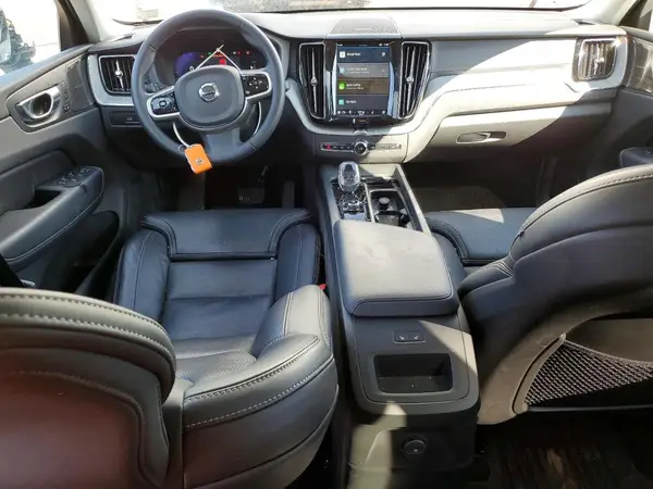 YV4H60RM3S1015450 2025 VOLVO XC60 - Image 8