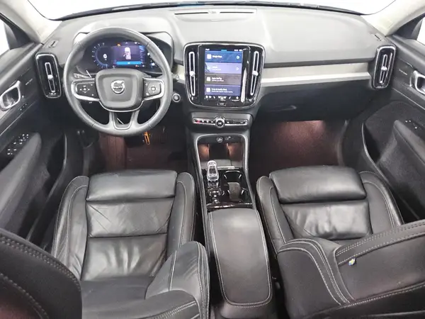 YV4K92HMXP2055584 2023 VOLVO XC40 - Image 8