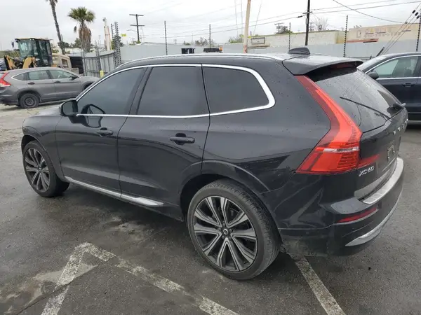 YV4L12DA5P1364876 2023 VOLVO XC60 - Image 2