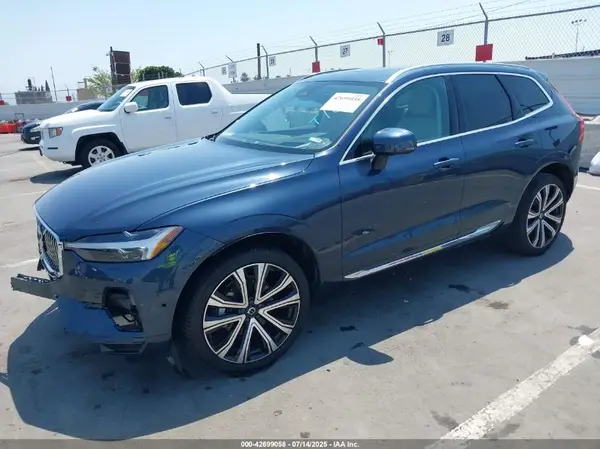 YV4L12DA8P1226720 2023 VOLVO XC60 - Image 2