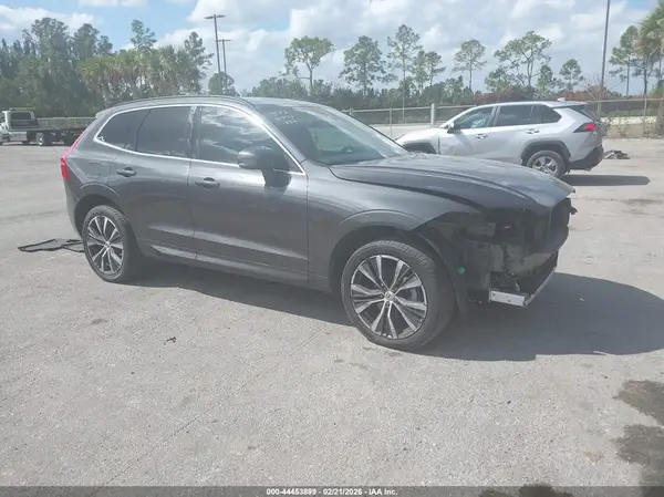 YV4L12DK1N1081221 2022 VOLVO XC60 - Image 1