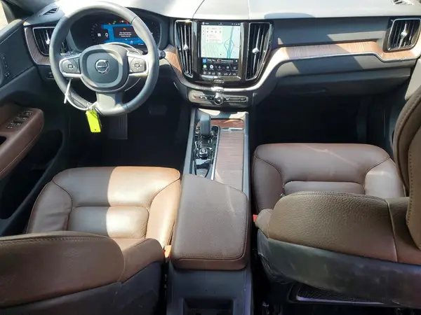 YV4L12DK4N1025094 2022 VOLVO XC60 - Image 8