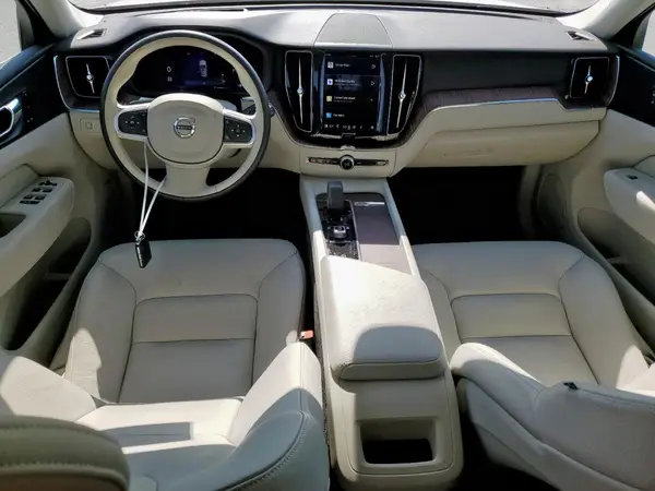 YV4L12DK5N1074398 2022 VOLVO XC60 - Image 8