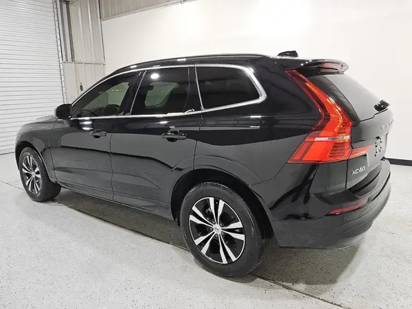 YV4L12DK6P1358321 2023 VOLVO XC60 - Image 2