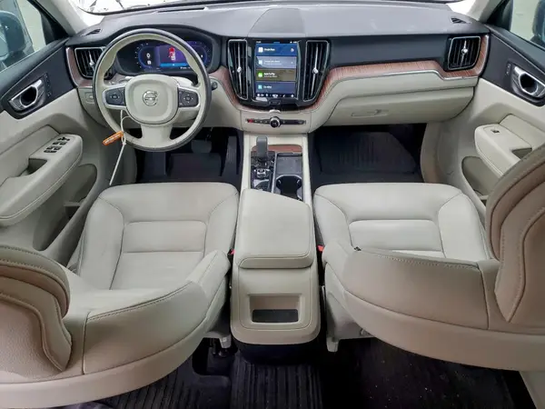 YV4L12DK7N1077139 2022 VOLVO XC60 - Image 8