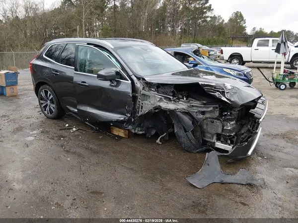 YV4L12DL4N1964111 2022 VOLVO XC60 - Image 1