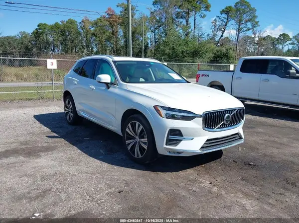 YV4L12DL6N1909658 2022 VOLVO XC60 - Image 1