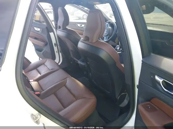 YV4L12DLXP1376233 2023 VOLVO XC60 - Image 8