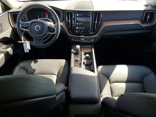 YV4L12DN3P1254900 2023 VOLVO XC60 - Image 8