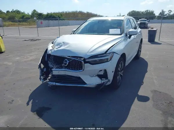 YV4L12DN4P1194397 2023 VOLVO XC60 - Image 2