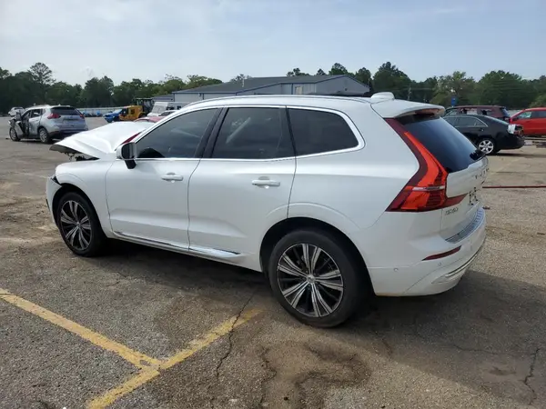 YV4L12DN5P1240268 2023 VOLVO XC60 - Image 2