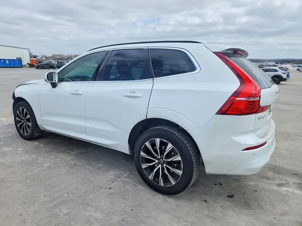 YV4L12DV1P1211740 2023 VOLVO XC60 - Image 2