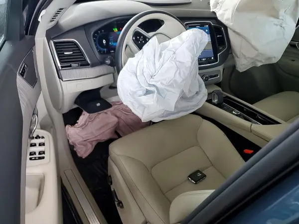 YV4L12PE6R1224644 2024 VOLVO XC90 - Image 8