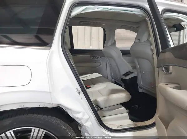 YV4L12PE7R1175745 2024 VOLVO XC90 - Image 8