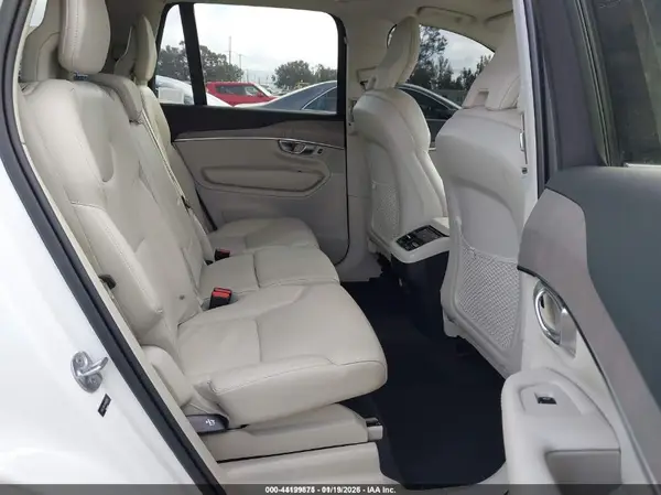 YV4L12PE7R1188205 2024 VOLVO XC90 - Image 8