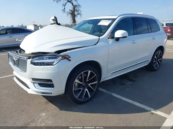 YV4L12PE9R1222080 2024 VOLVO XC90 - Image 2