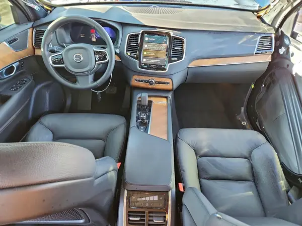 YV4L12PEXR1231208 2024 VOLVO XC90 - Image 8