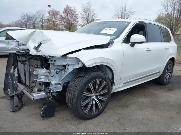 YV4L12PK0R1147291 2024 VOLVO XC90 - Image 2
