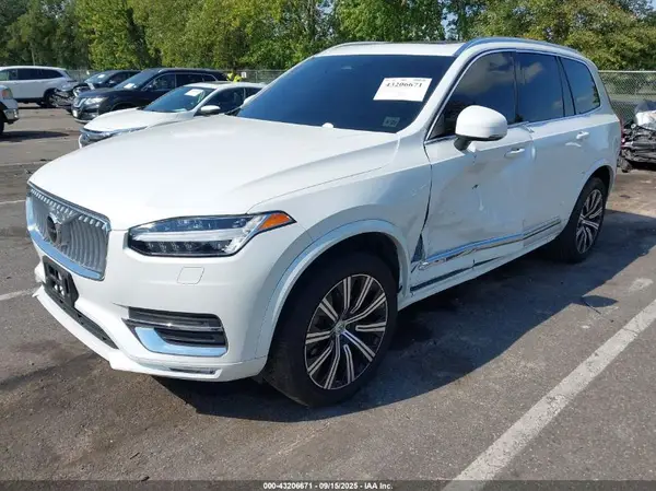 YV4L12PK2R1254469 2024 VOLVO XC90 - Image 2