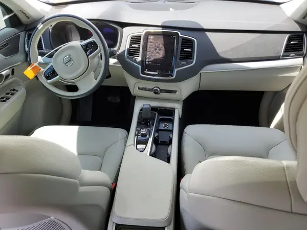 YV4L12PK4R1243070 2024 VOLVO XC90 - Image 8