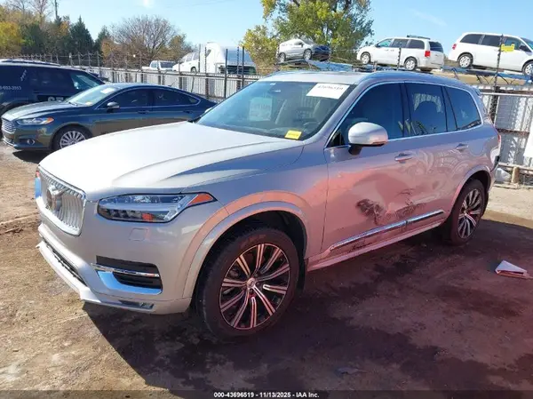 YV4L12PK7R1146378 2024 VOLVO XC90 - Image 2