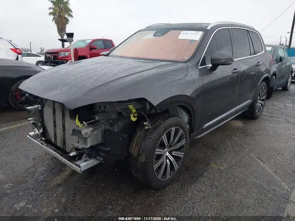 YV4L12PK7R1158854 2024 VOLVO XC90 - Image 2