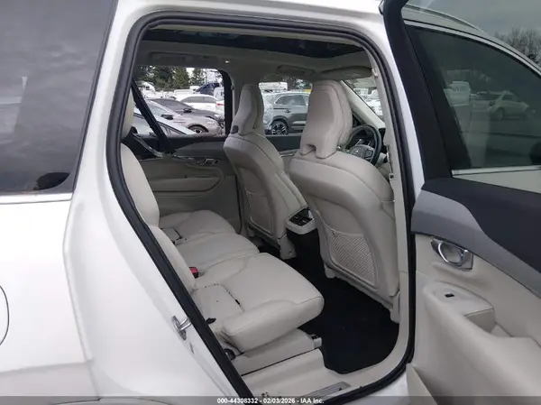 YV4L12PK9R1195498 2024 VOLVO XC90 - Image 8