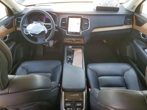 YV4L12PN6P1911152 2023 VOLVO XC90 - Image 8