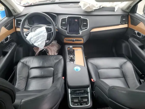 YV4L12PN8P1924694 2023 VOLVO XC90 - Image 8
