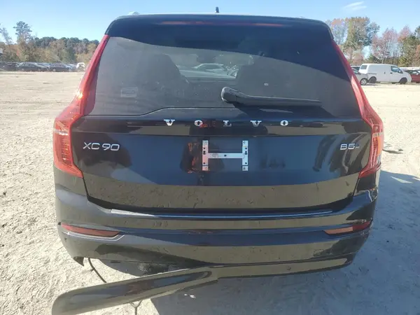 2023 VOLVO XC90 auction photo 6