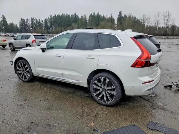YV4L12RA1P1357206 2023 VOLVO XC60 - Image 2