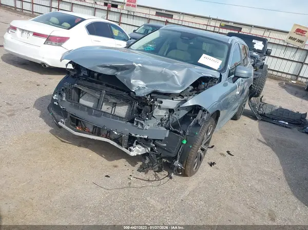 YV4L12RA5P1341896 2023 VOLVO XC60 - Image 2