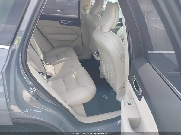 YV4L12RA5P1341896 2023 VOLVO XC60 - Image 8